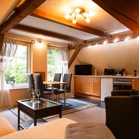 Inselromantik Ruegen, Dz Moonlight Und App Country * Dreschvitz